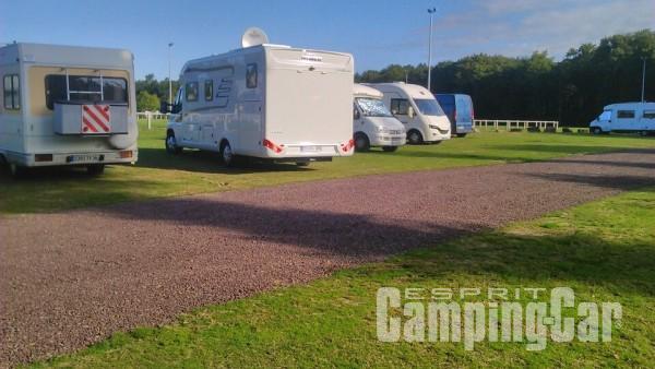 Aire camping-car  Paimpont (35380) - Photo 2